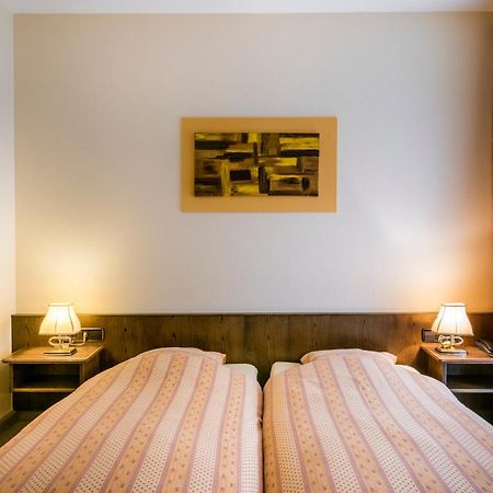 Hotel Restaurant Le Cigalon Waldbillig Dış mekan fotoğraf