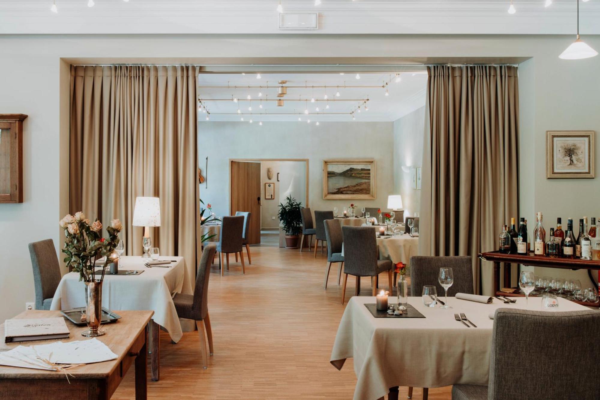 Hotel Restaurant Le Cigalon Waldbillig Dış mekan fotoğraf